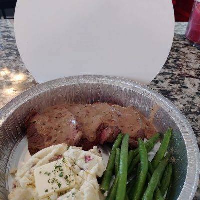 Oven Seared Beef Tenderloin with Herb Pan Sauce and Roasted Garlic Mashed Potatoes & Green Beans